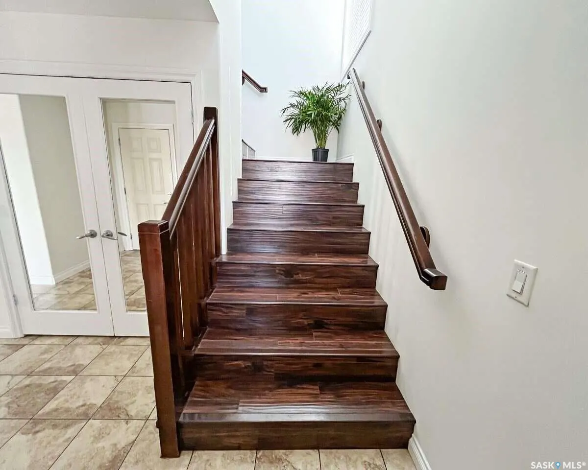 5280 Aerial CRESCENT