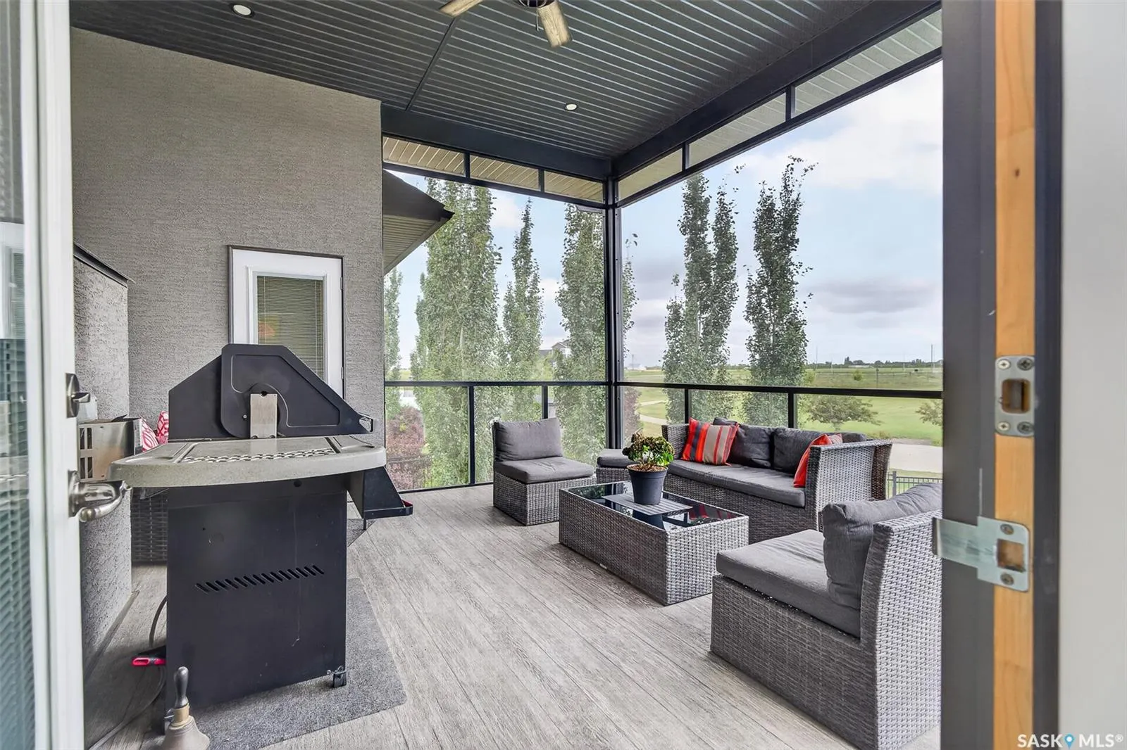 1214 Meier DRIVE