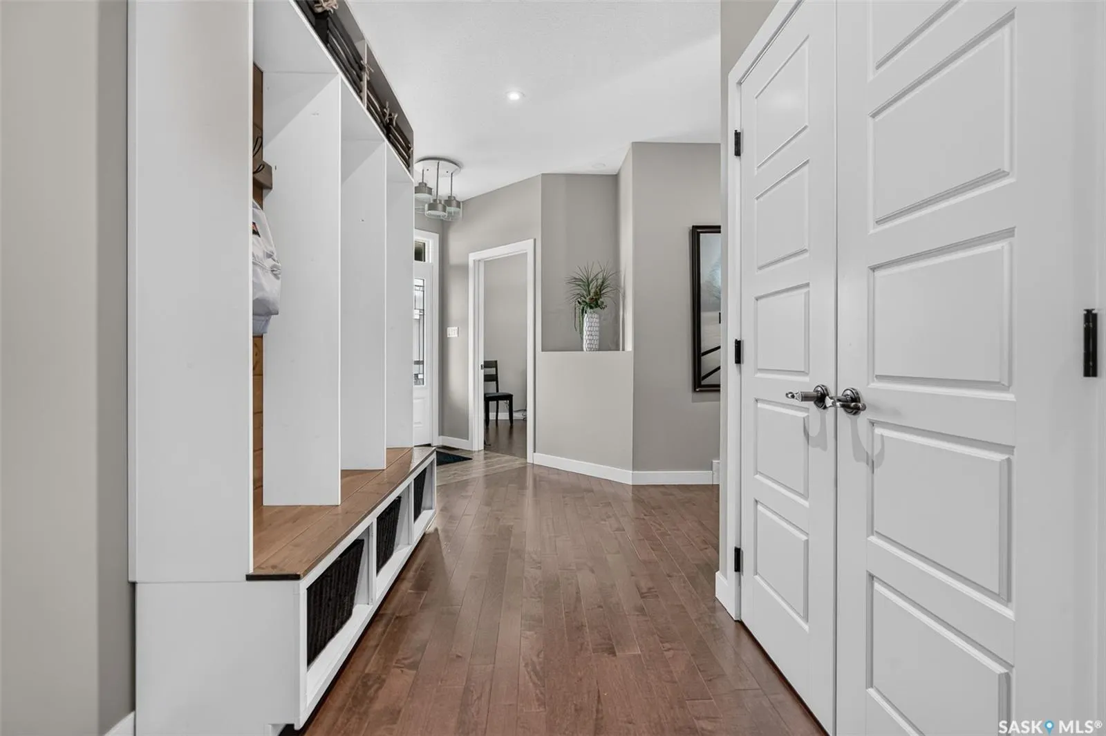 1214 Meier DRIVE