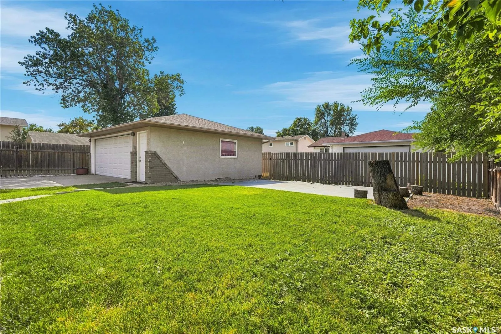 145 Dalgliesh DRIVE