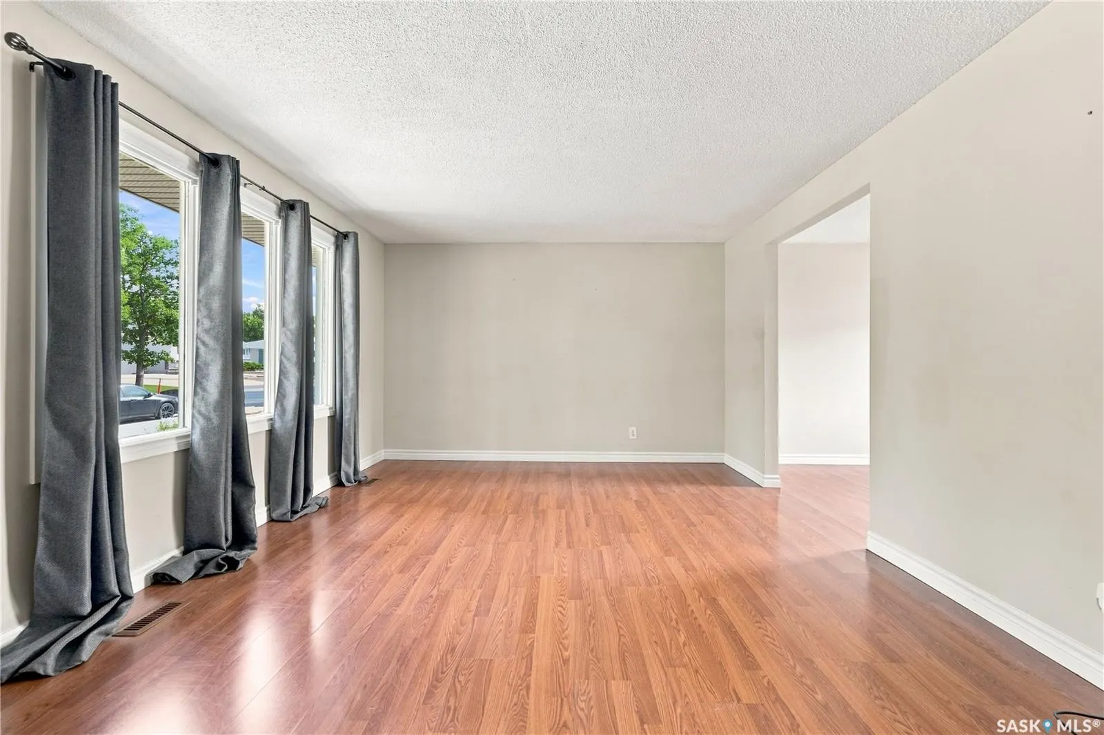 145 Dalgliesh DRIVE