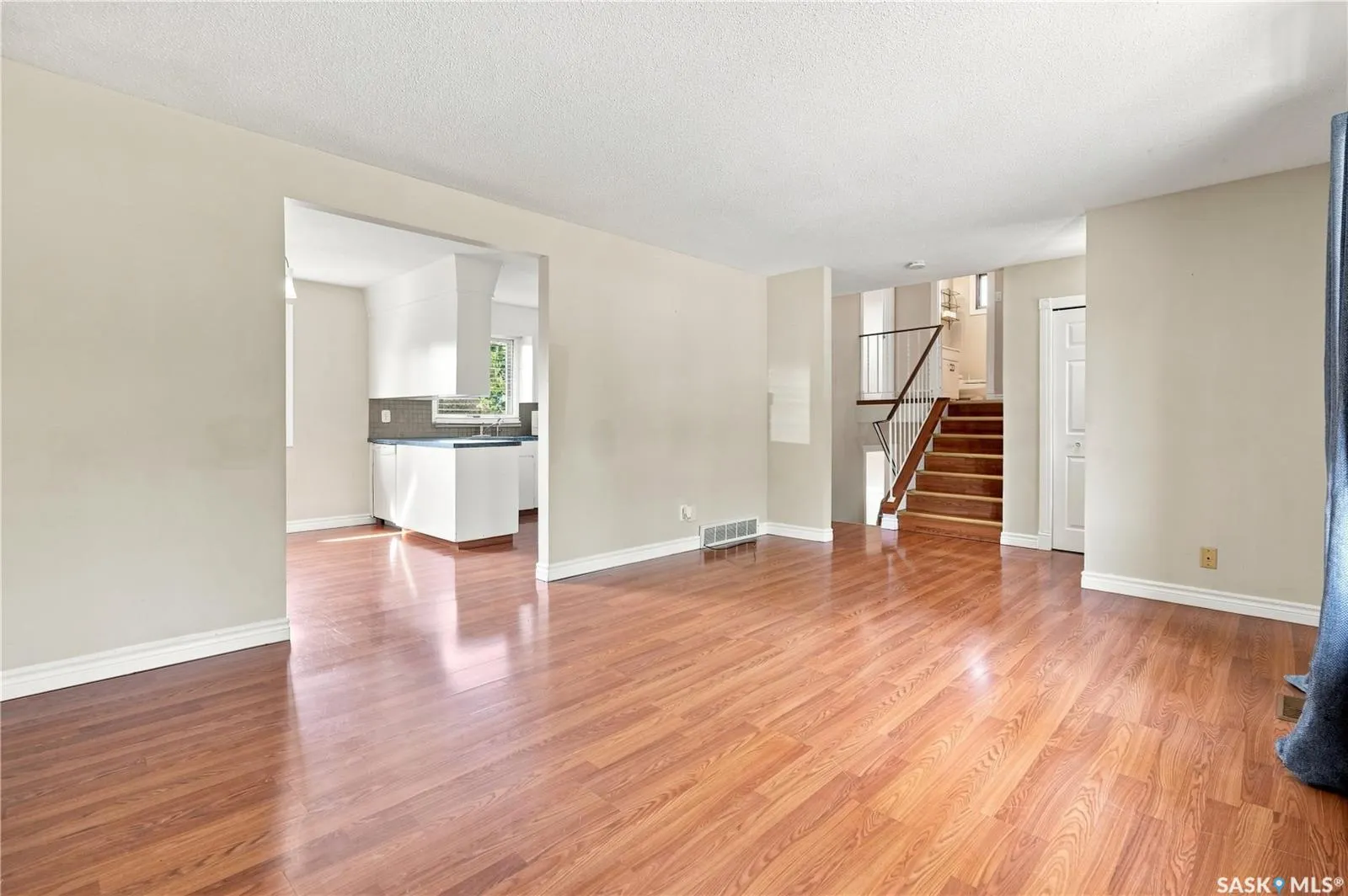 145 Dalgliesh DRIVE