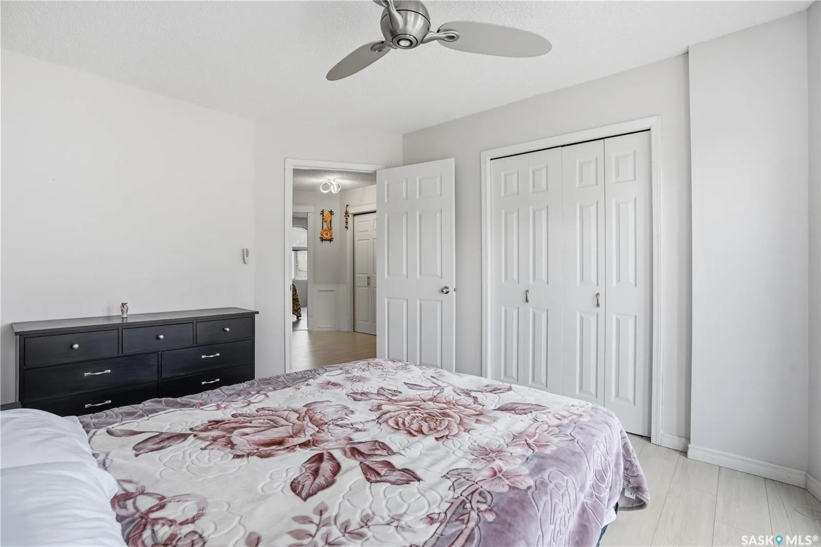 10 Meadow BAY
