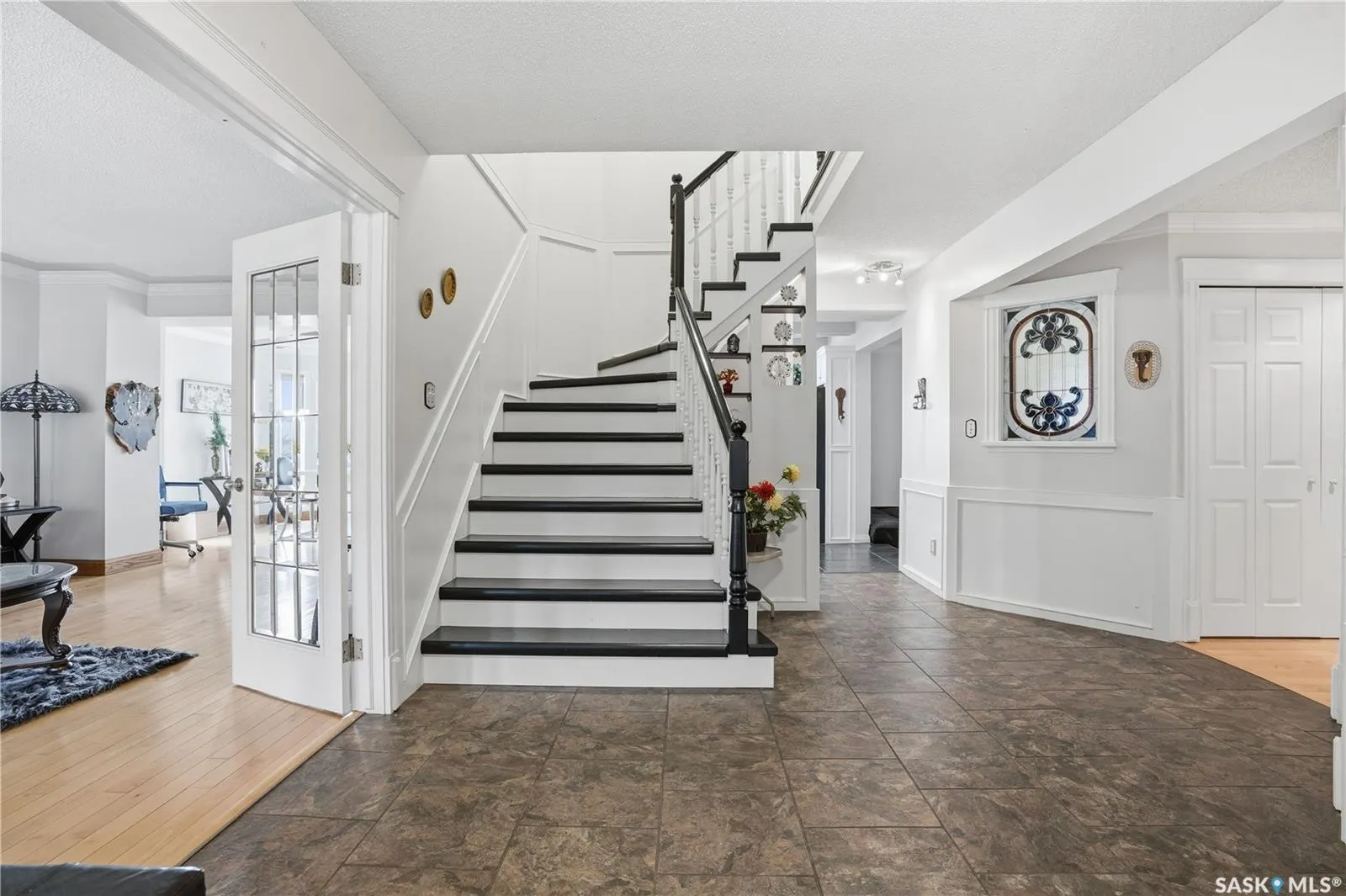 10 Meadow BAY