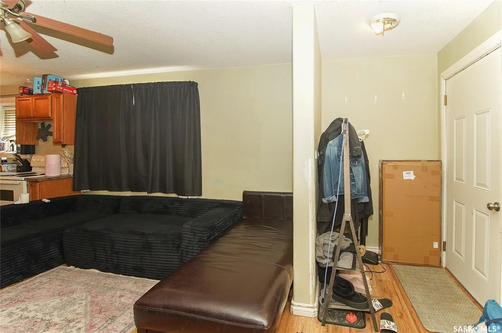 417 Robinson STREET #A B