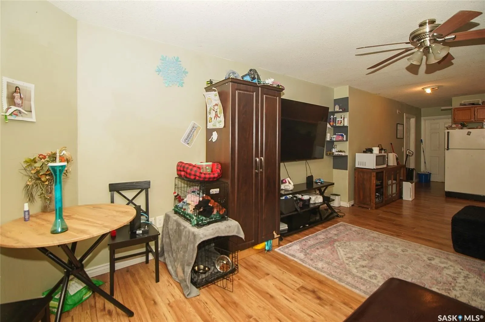 417 Robinson STREET #A B