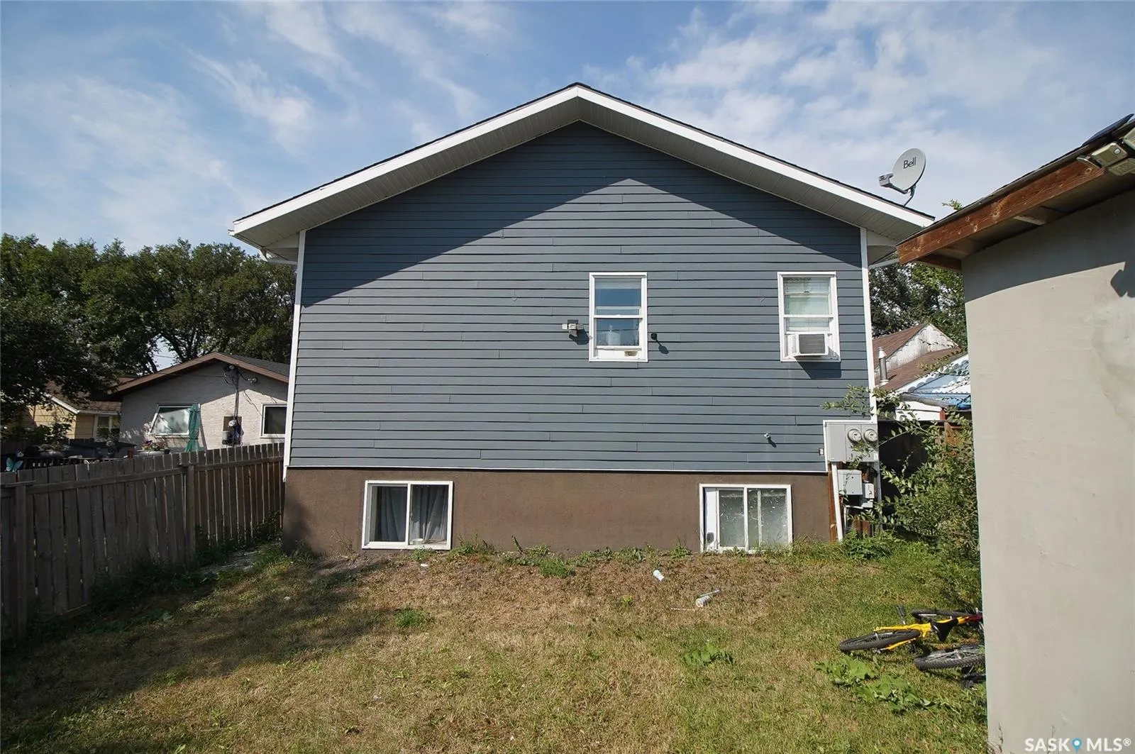 417 Robinson STREET #A B