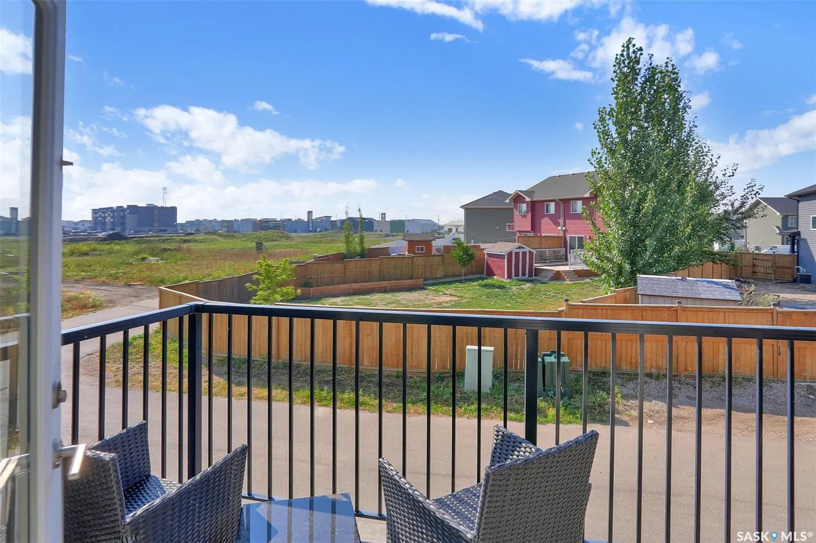 4537 Green Apple DRIVE E