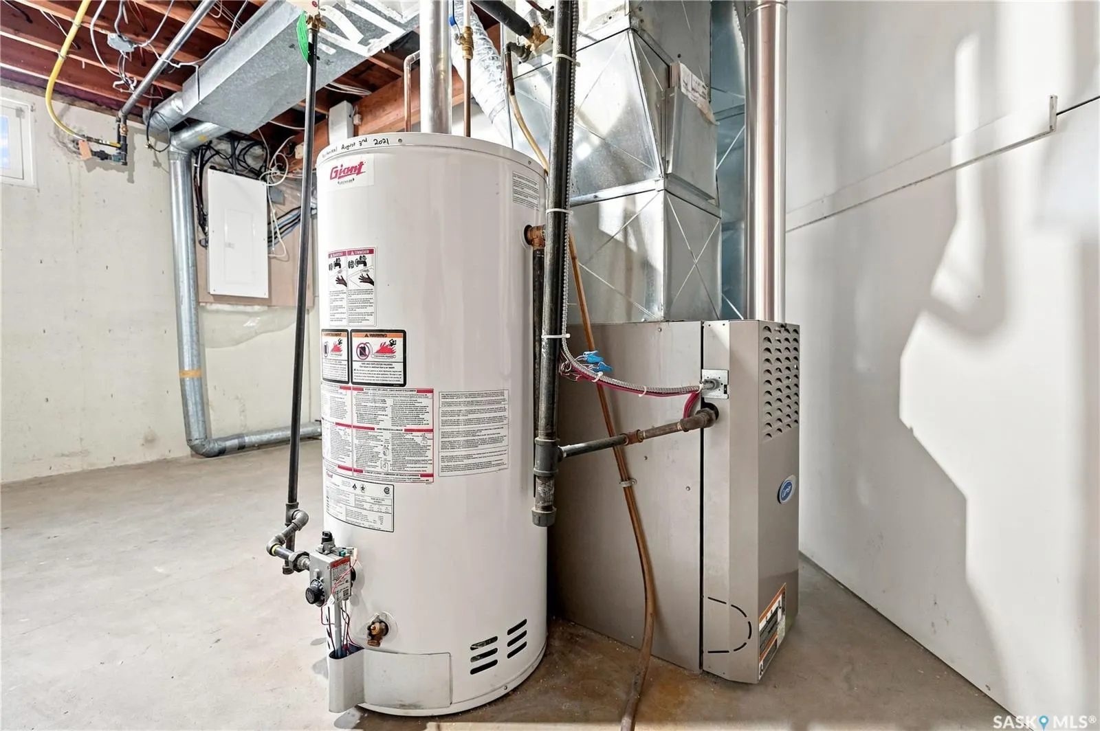 790 13th AVENUE SW