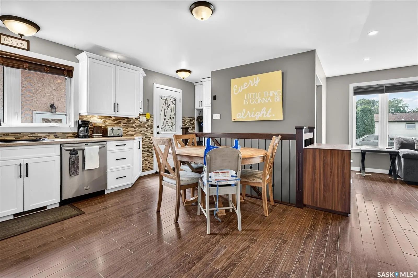 1214 Grandview STREET W