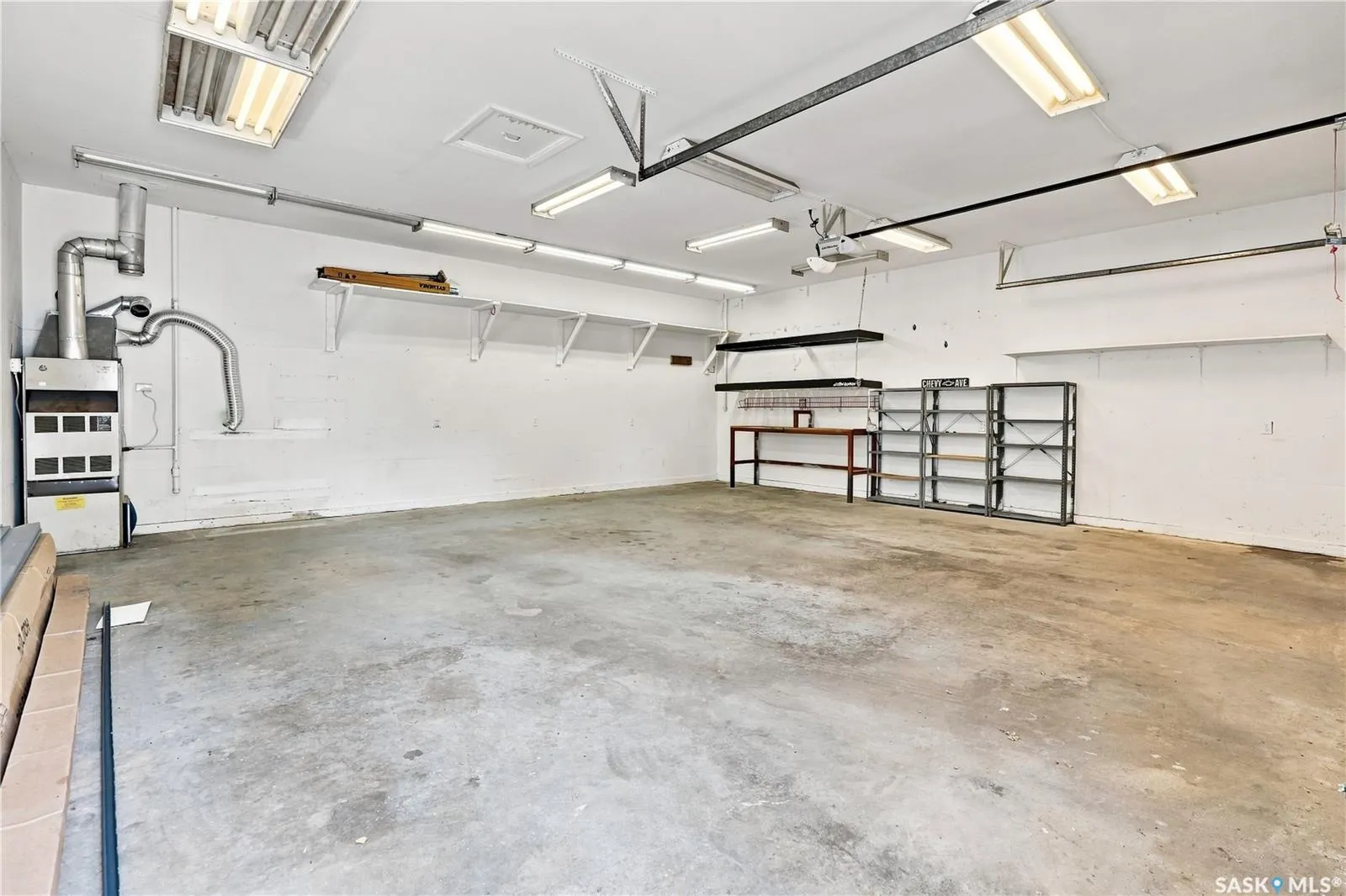 1016 Hastings STREET