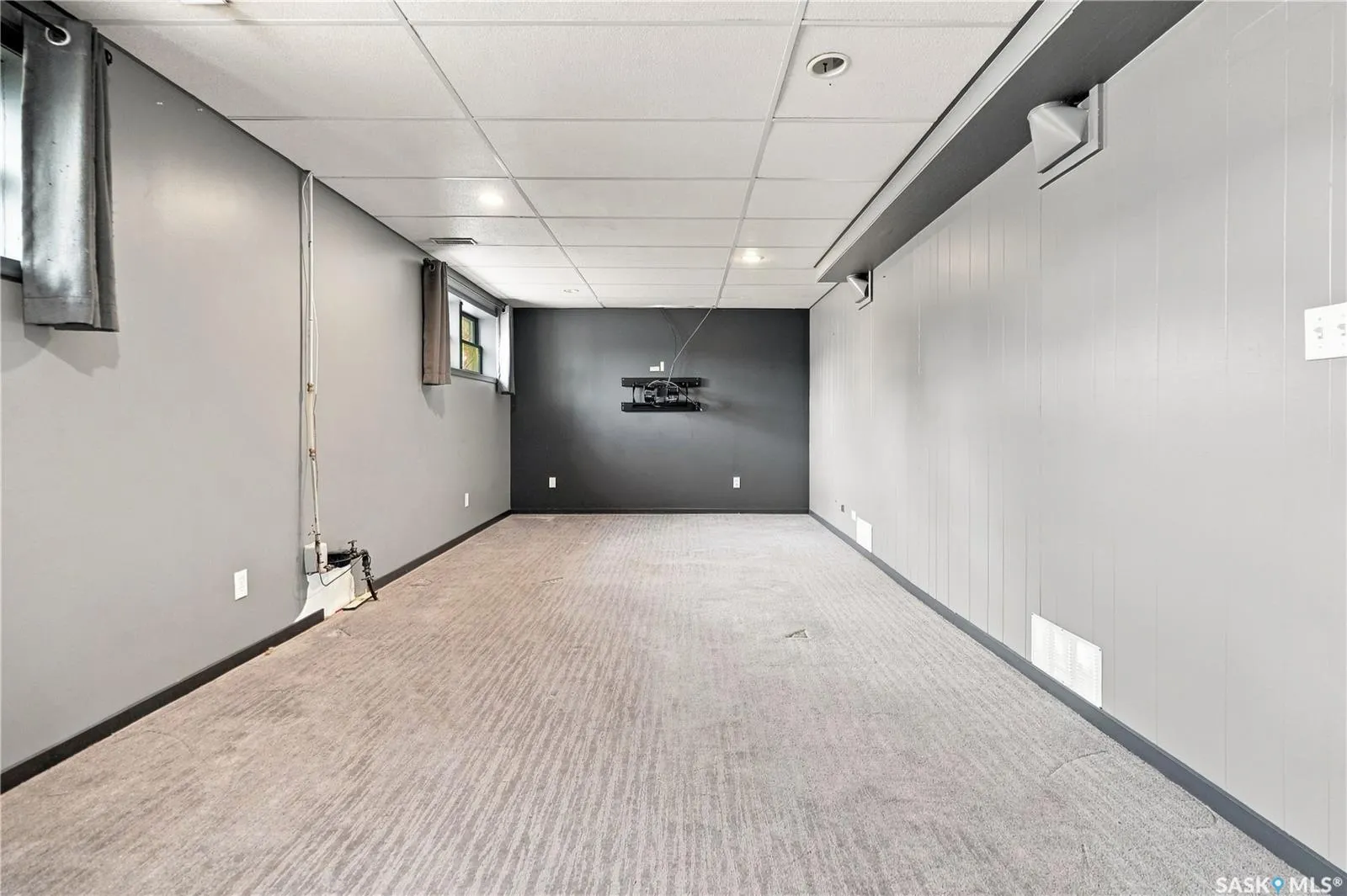 1016 Hastings STREET