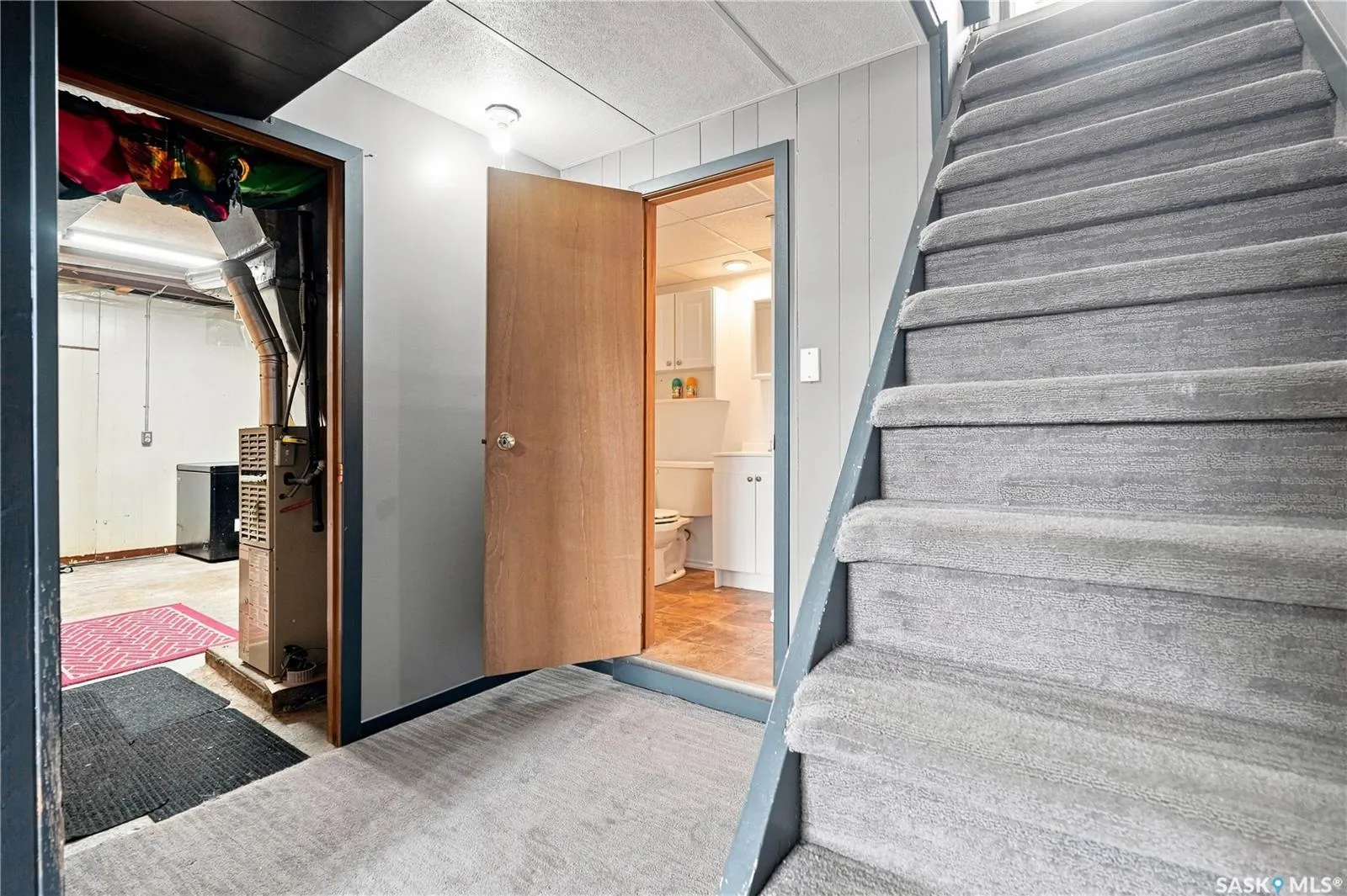 1016 Hastings STREET