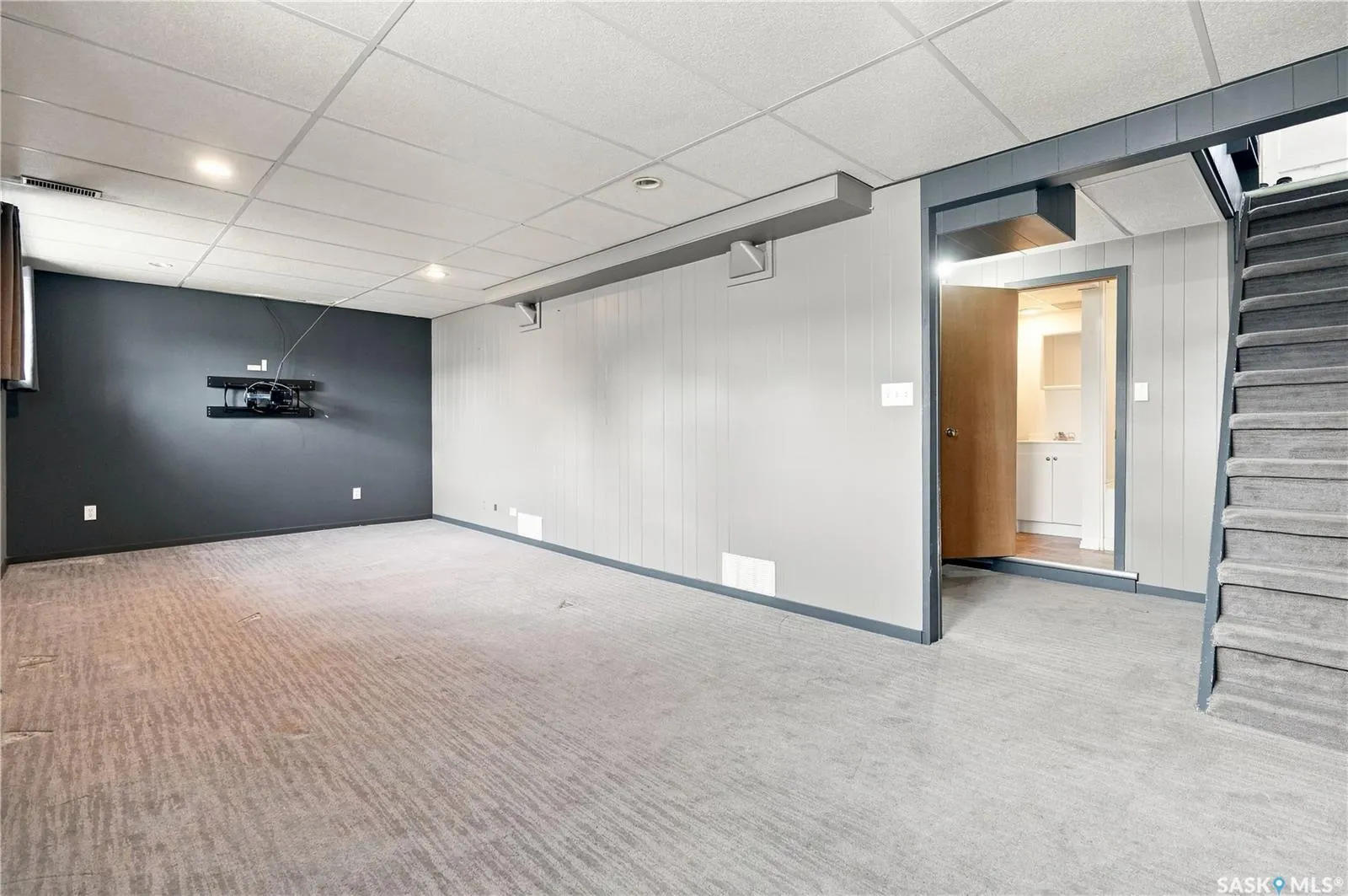 1016 Hastings STREET
