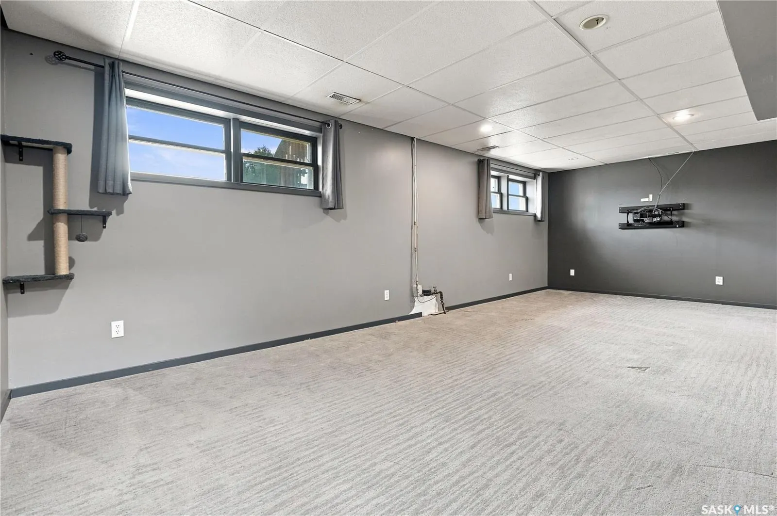 1016 Hastings STREET