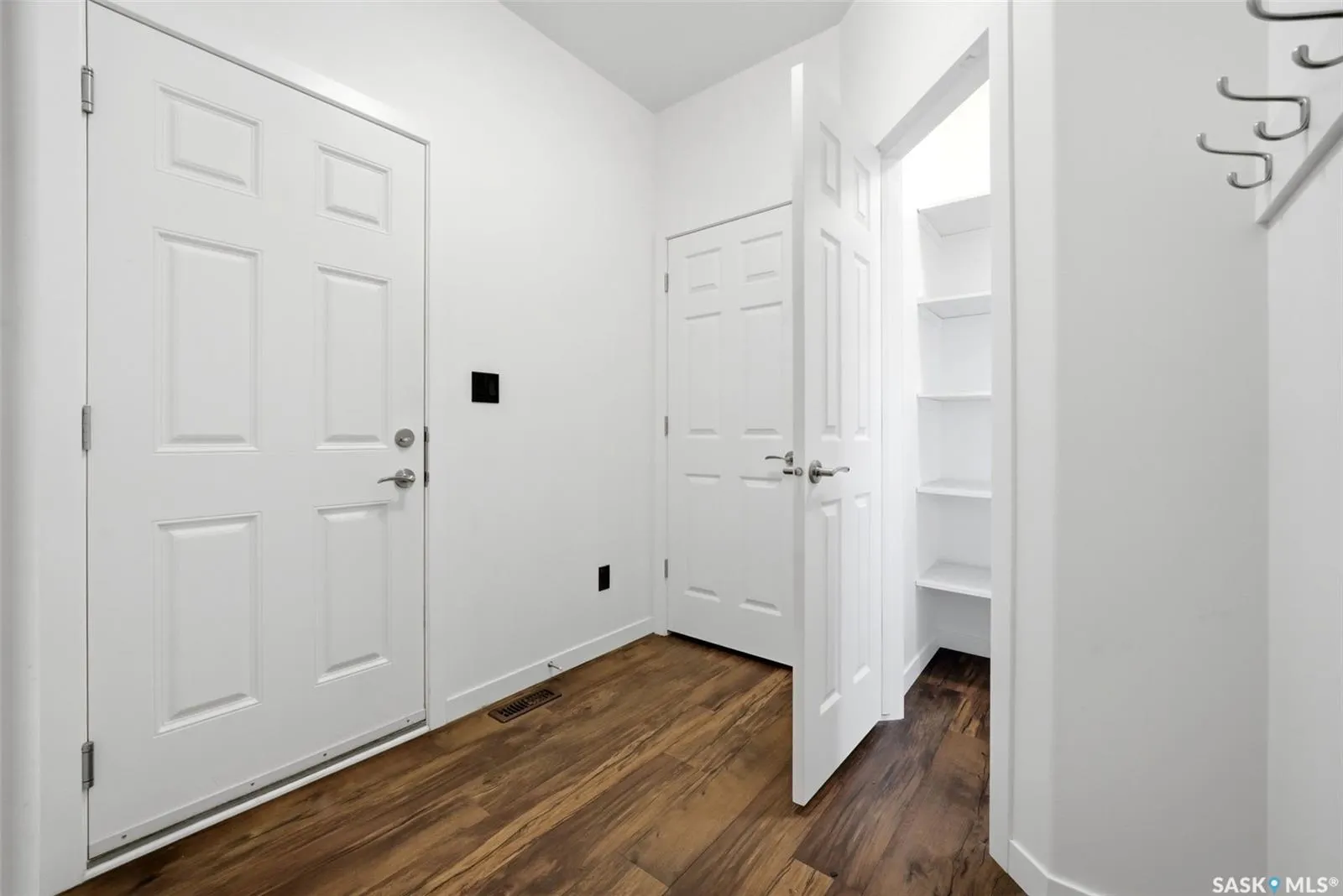 5164 Crane CRESCENT