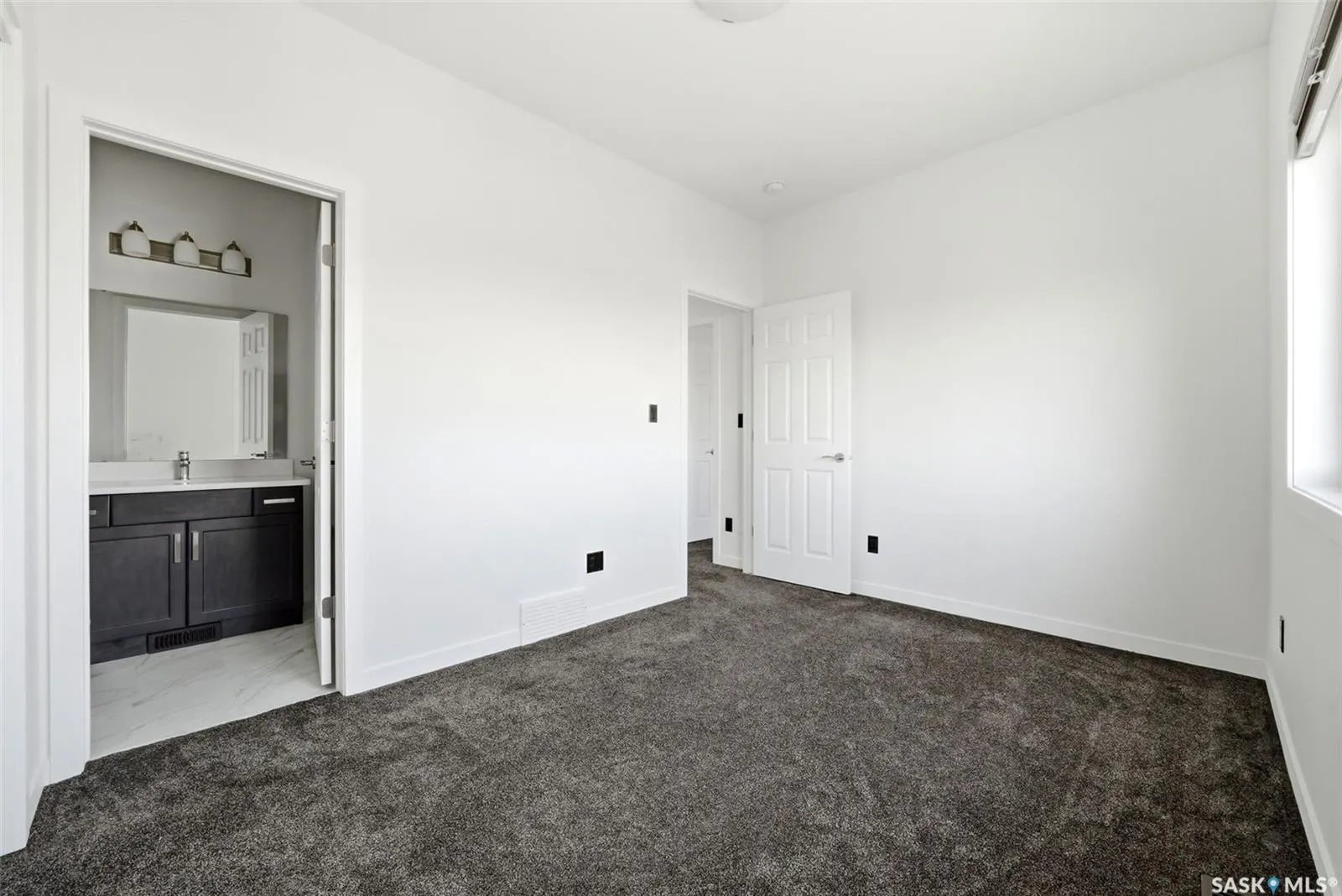 5164 Crane CRESCENT