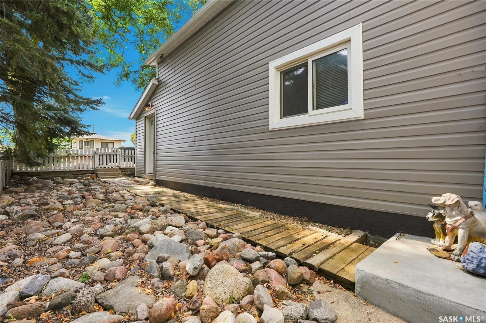 270 Duffield STREET W