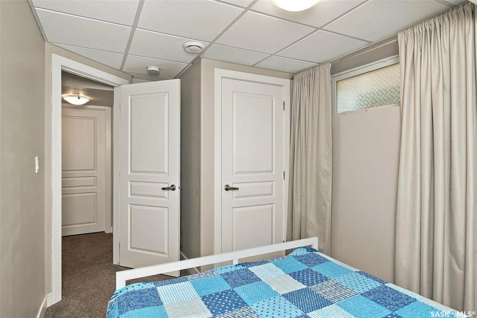 3754 Green Moss LANE