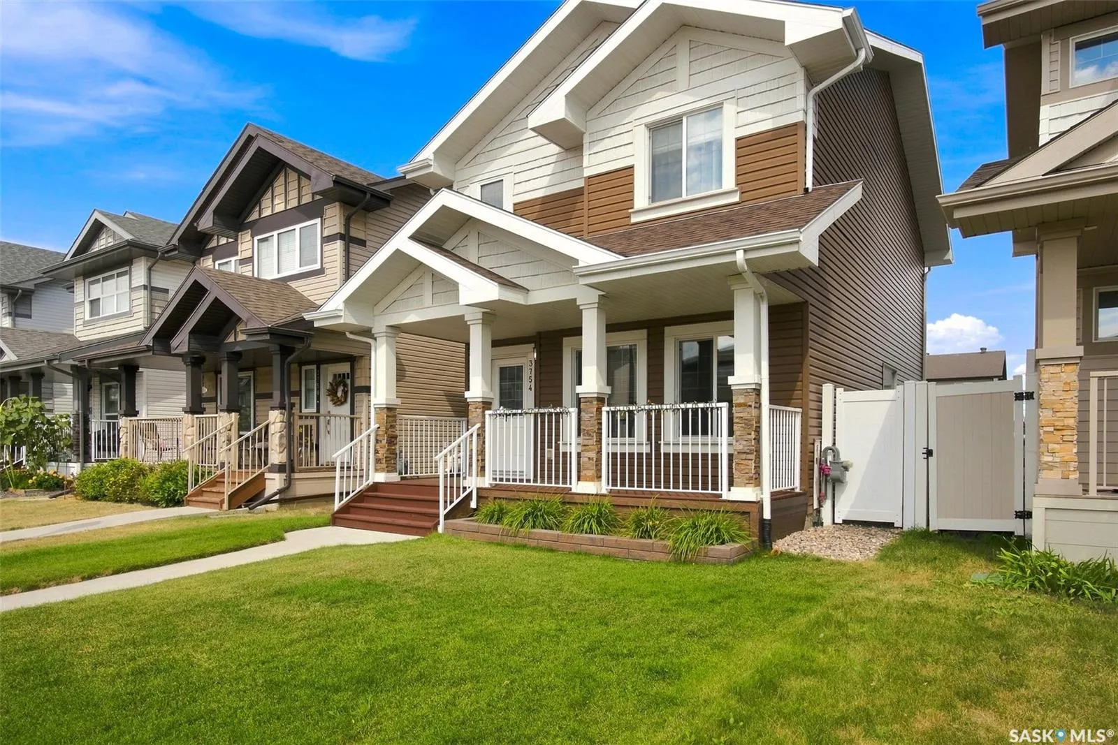 3754 Green Moss LANE