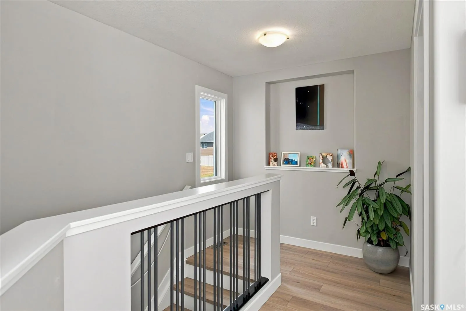 3754 Green Moss LANE