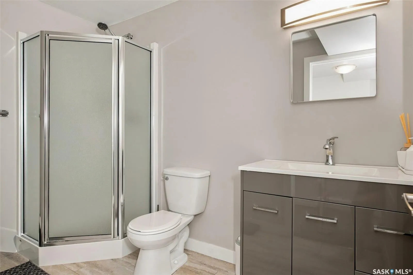 3754 Green Moss LANE