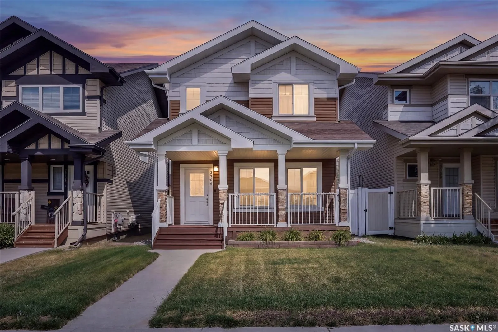 3754 Green Moss LANE