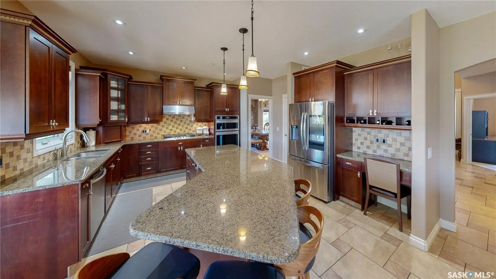 8259 Wascana Gardens POINT