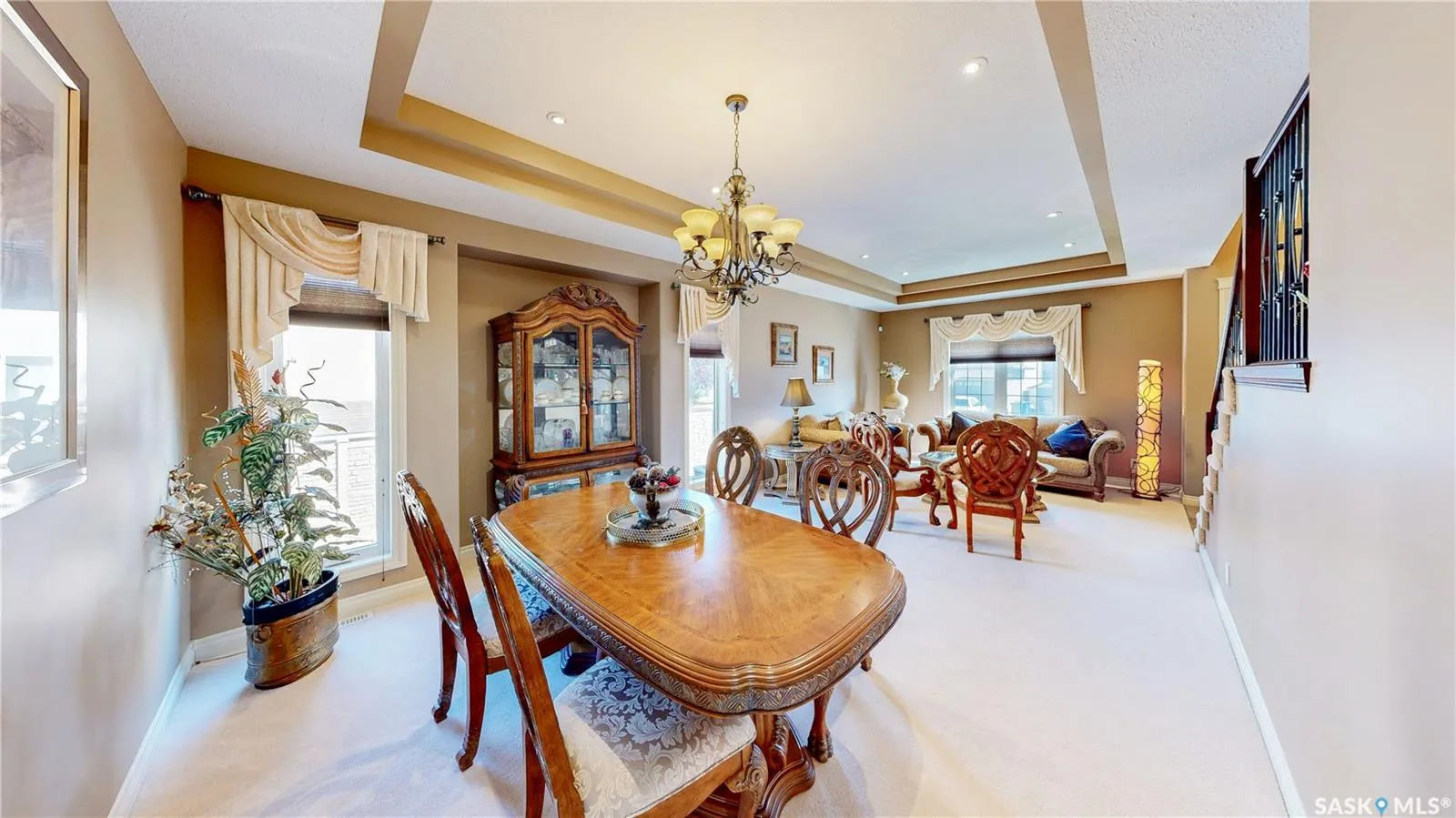 8259 Wascana Gardens POINT
