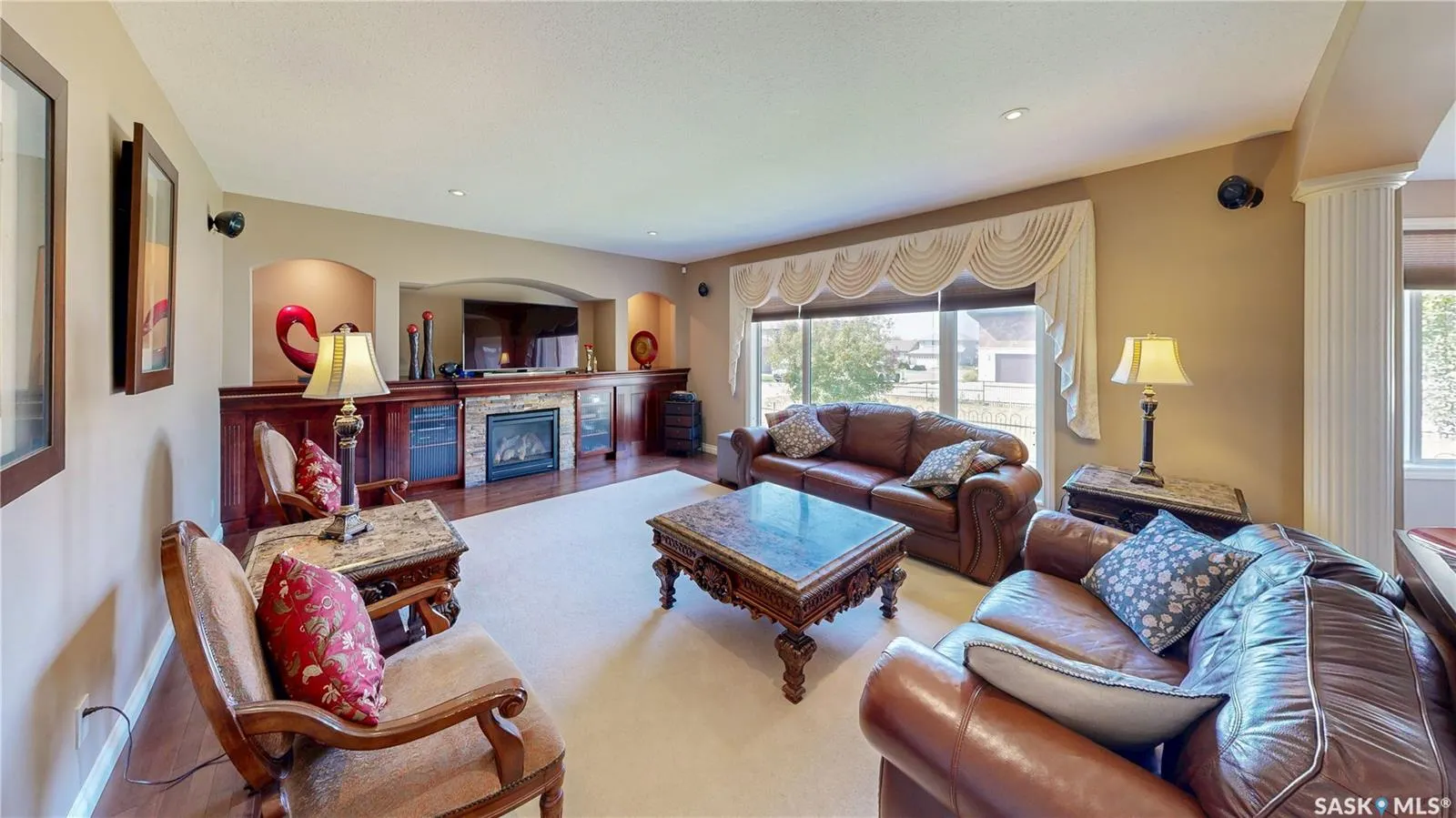 8259 Wascana Gardens POINT