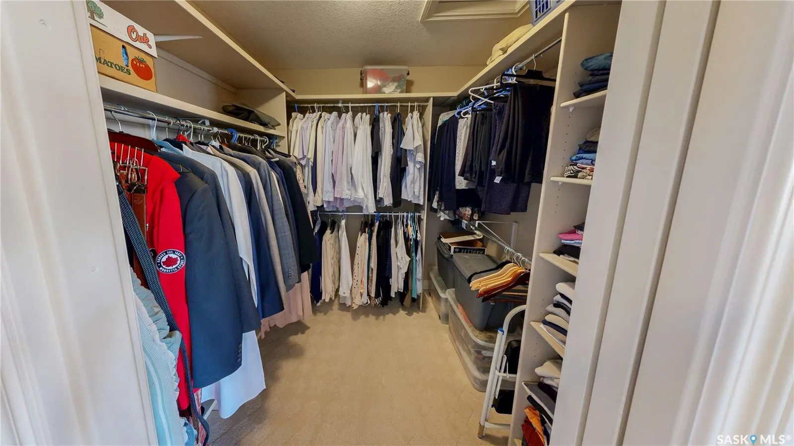 8259 Wascana Gardens POINT