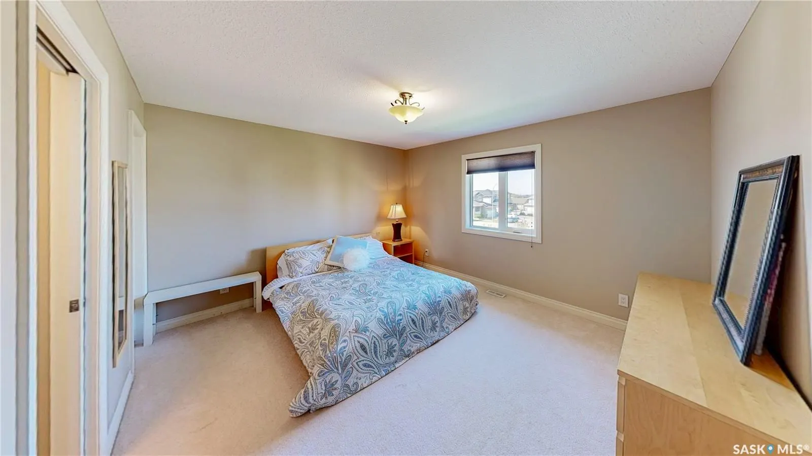 8259 Wascana Gardens POINT