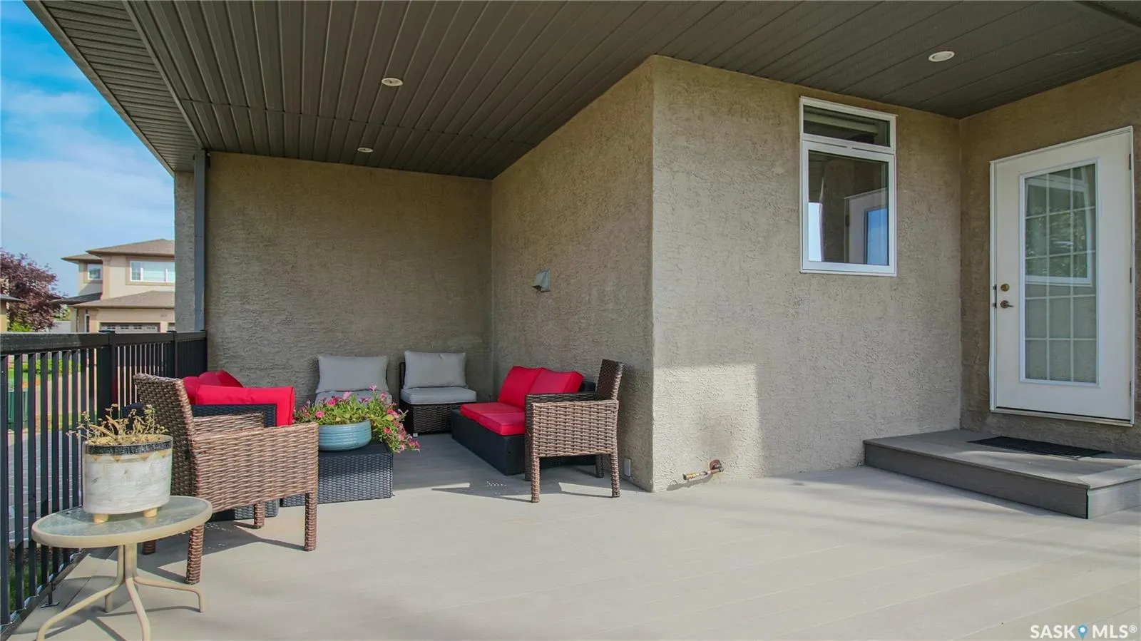 8259 Wascana Gardens POINT