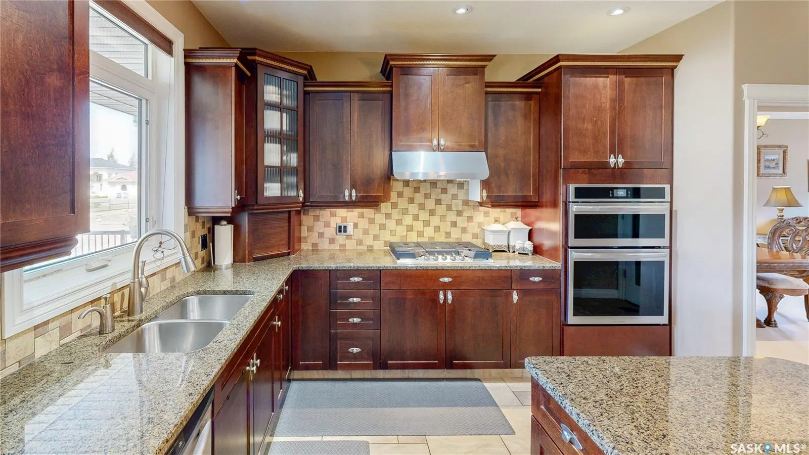 8259 Wascana Gardens POINT