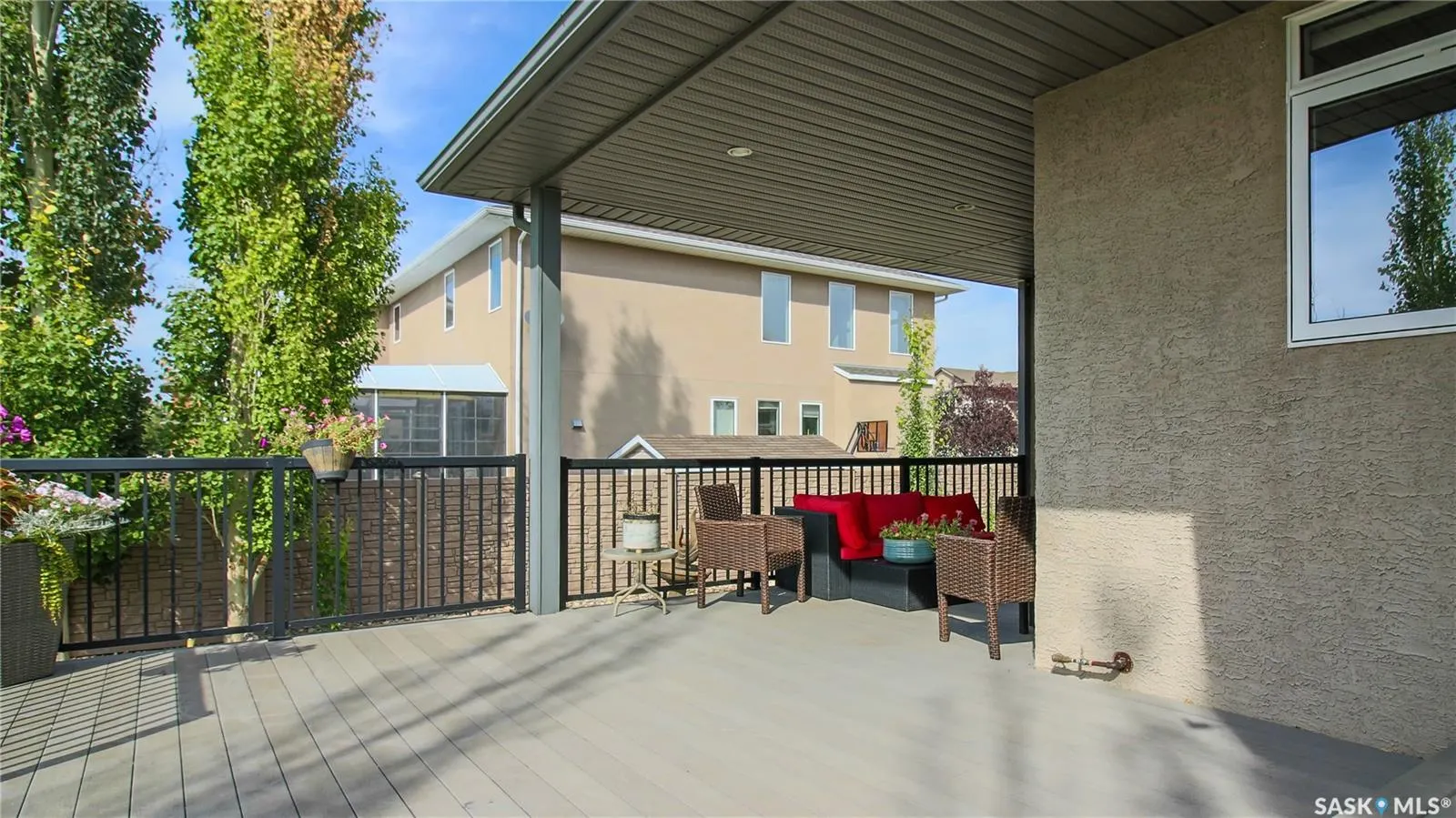 8259 Wascana Gardens POINT