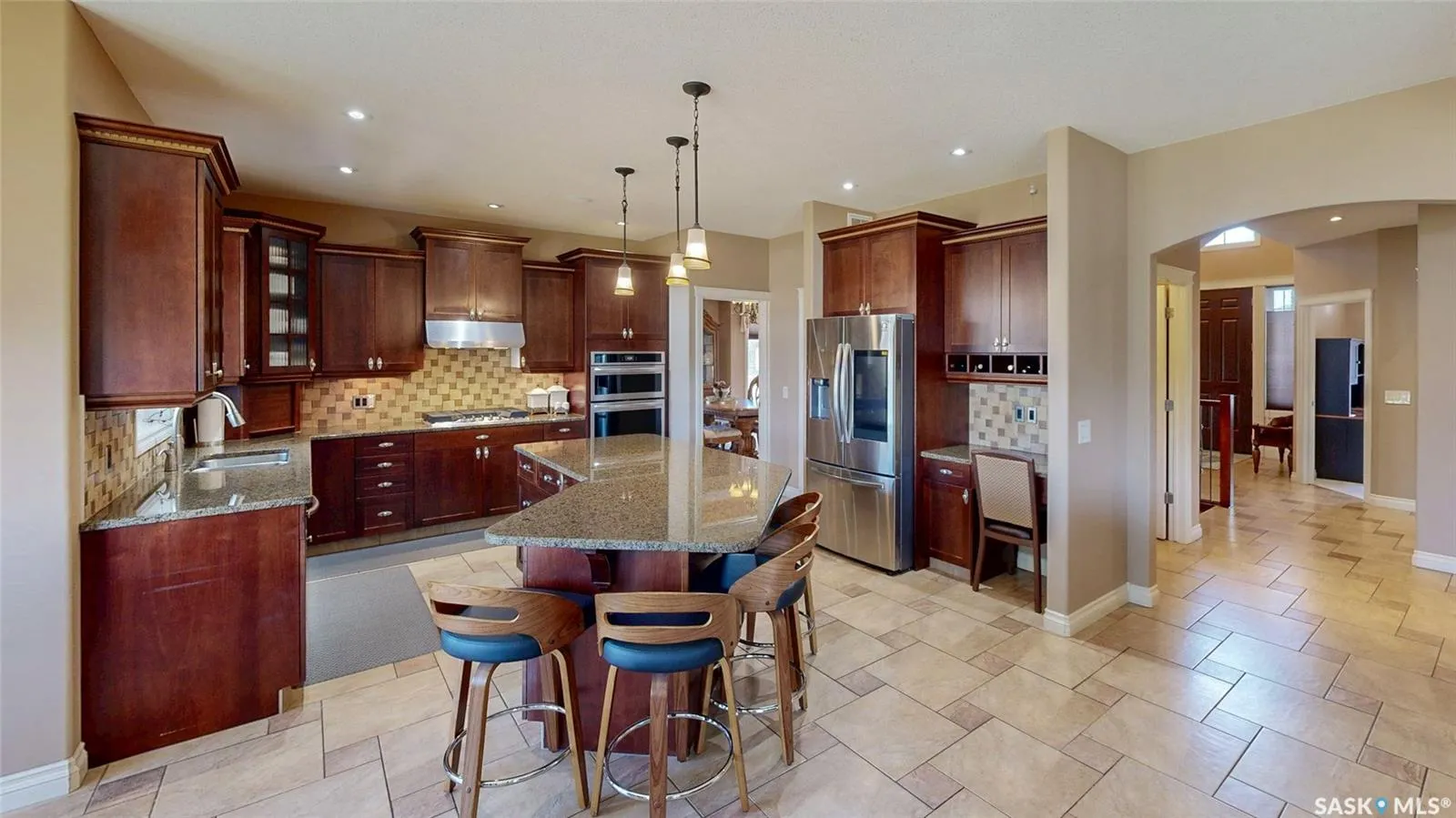 8259 Wascana Gardens POINT