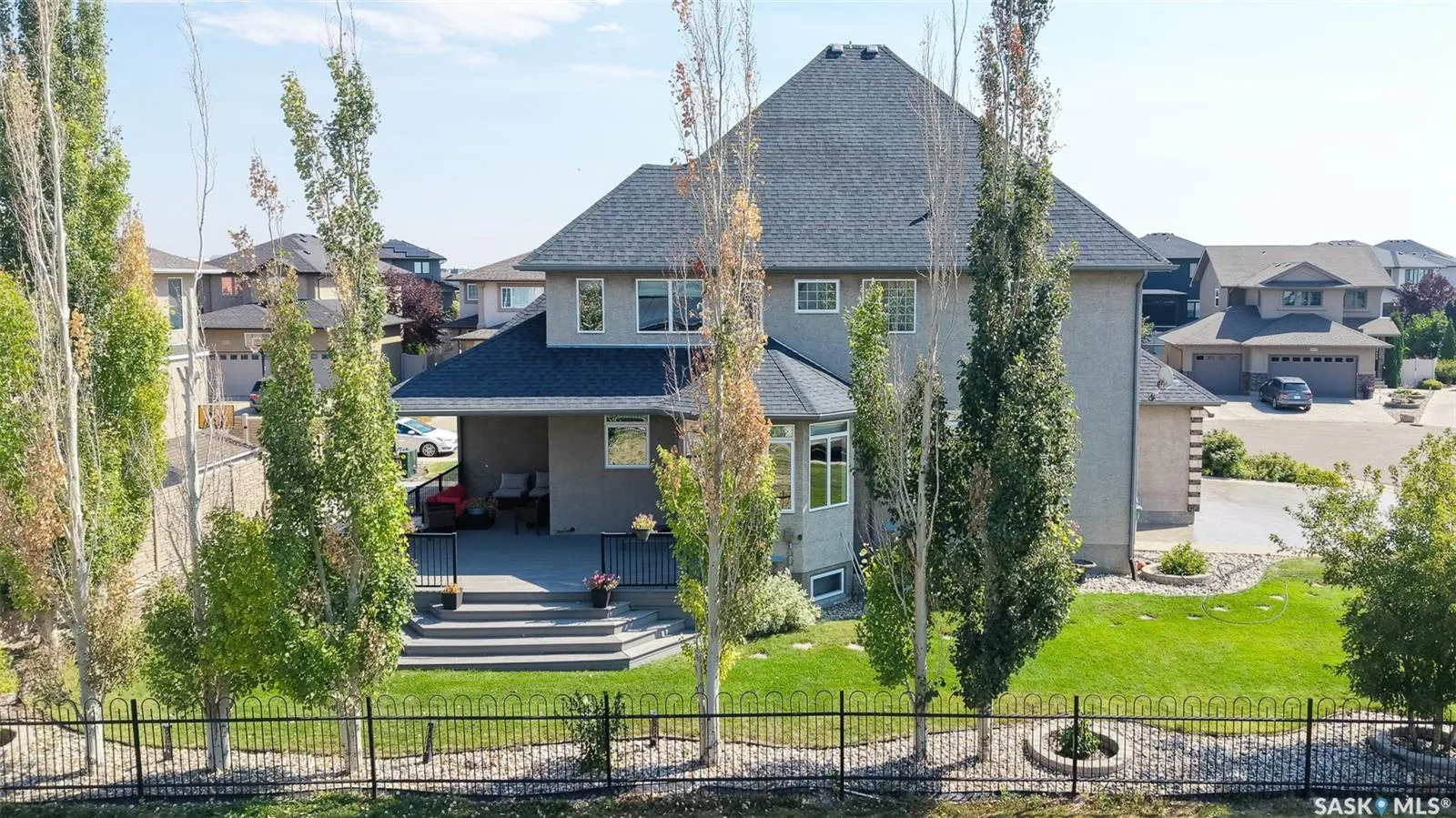 8259 Wascana Gardens POINT