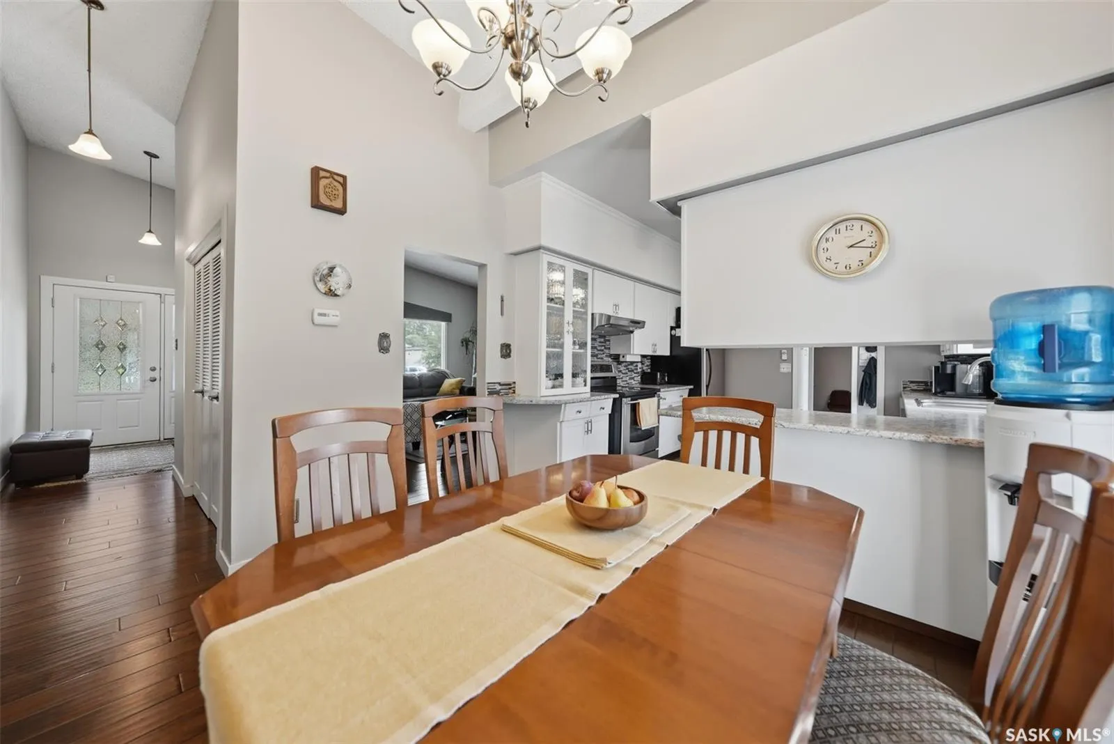 258 East PLACE