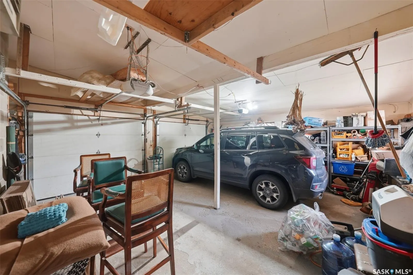 258 East PLACE