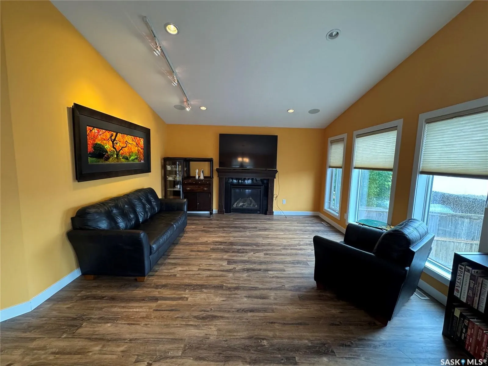 7122 Maple Vista DRIVE