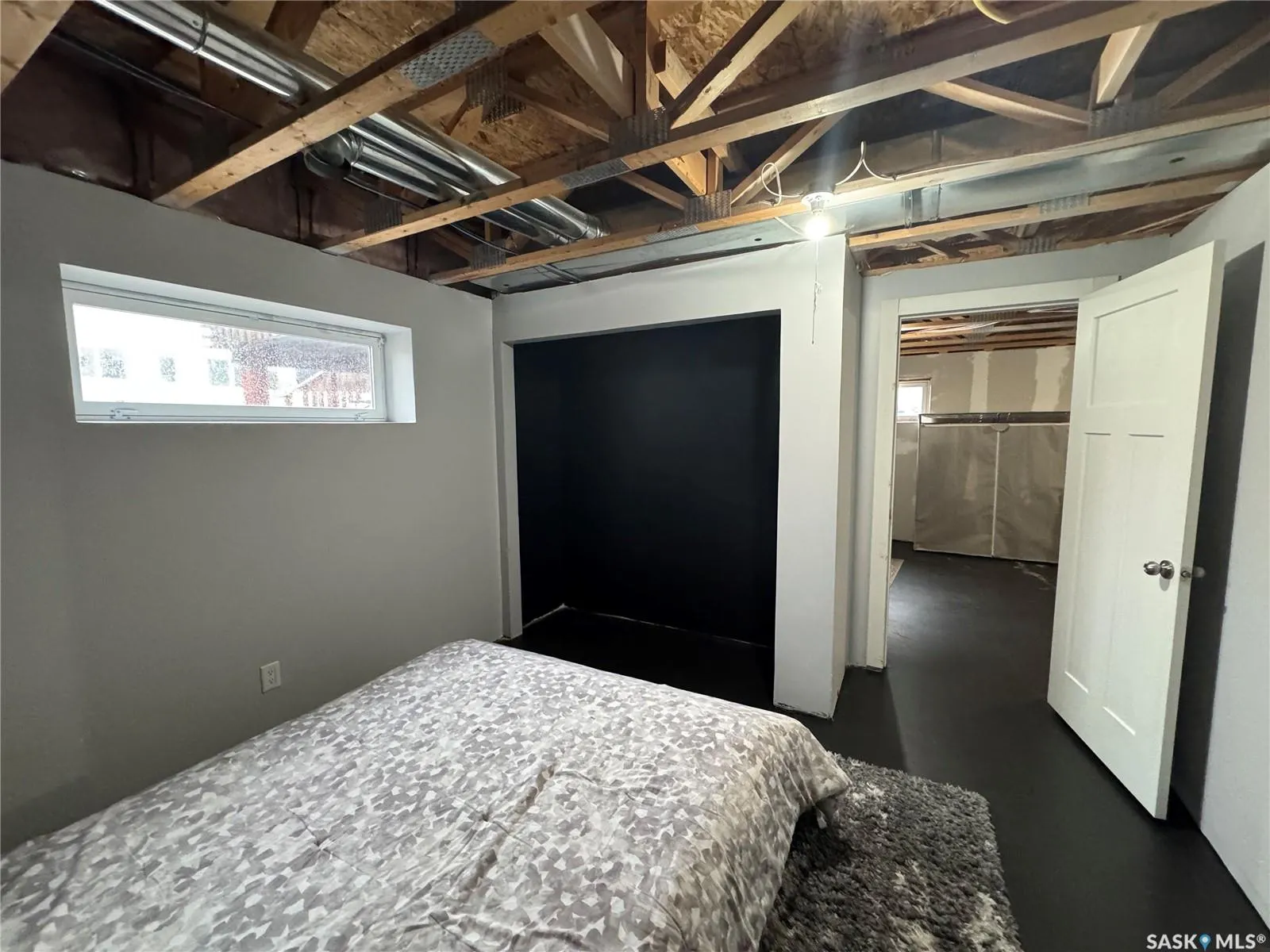 7122 Maple Vista DRIVE