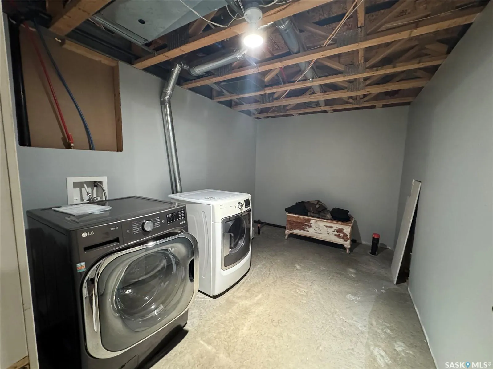 7122 Maple Vista DRIVE
