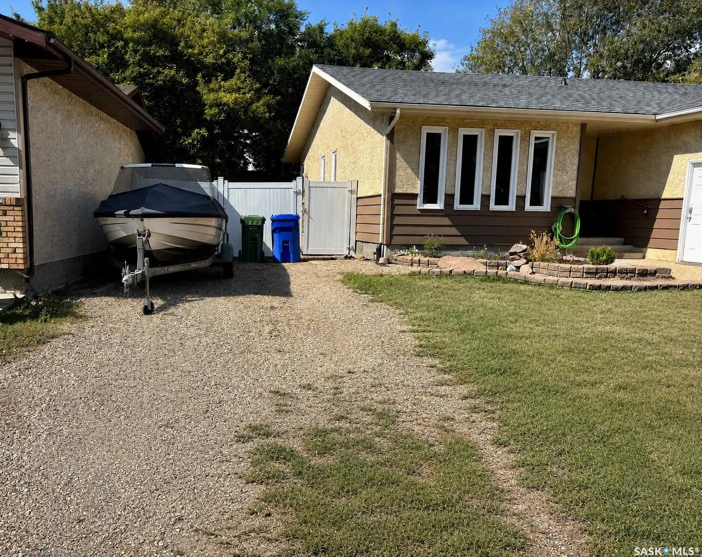 1214 Devonshire DRIVE N