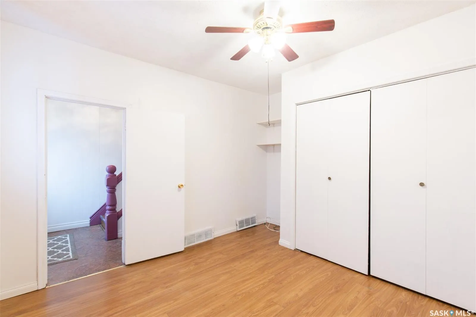 404 Fairford STREET W