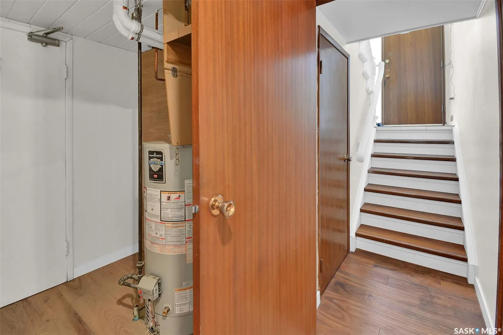 2113 Spadina CRESCENT E