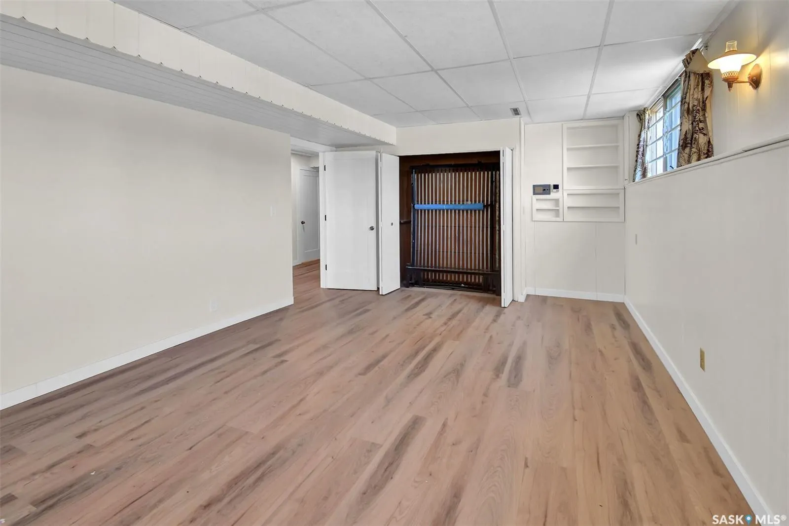 2113 Spadina CRESCENT E