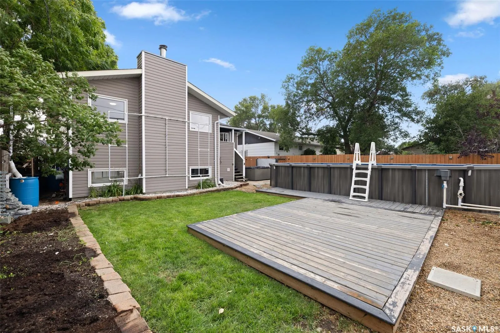 1538 SPADINA STREET W