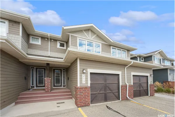 4002 Sandhill CRESCENT #217