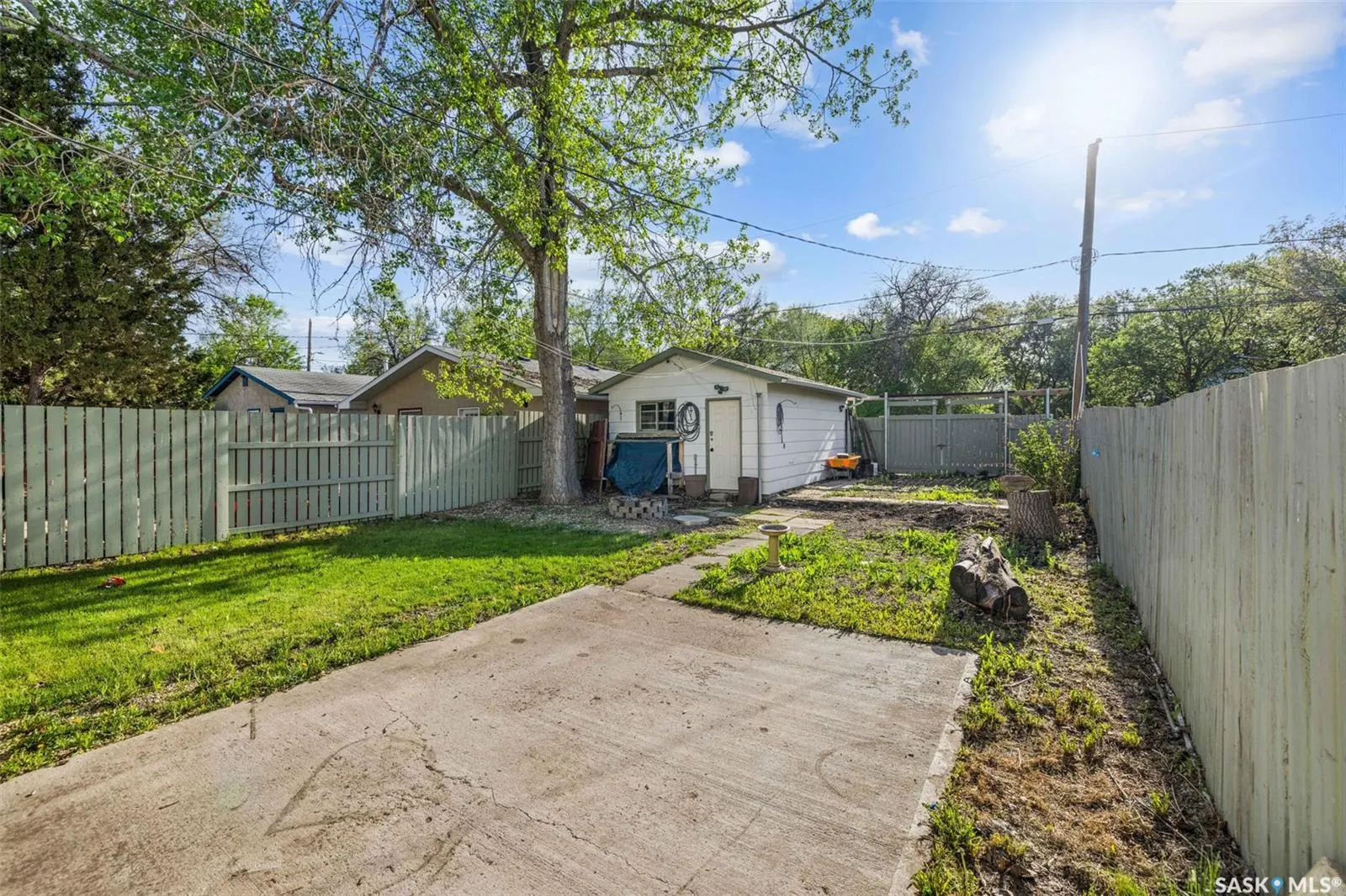 1422 Cameron STREET