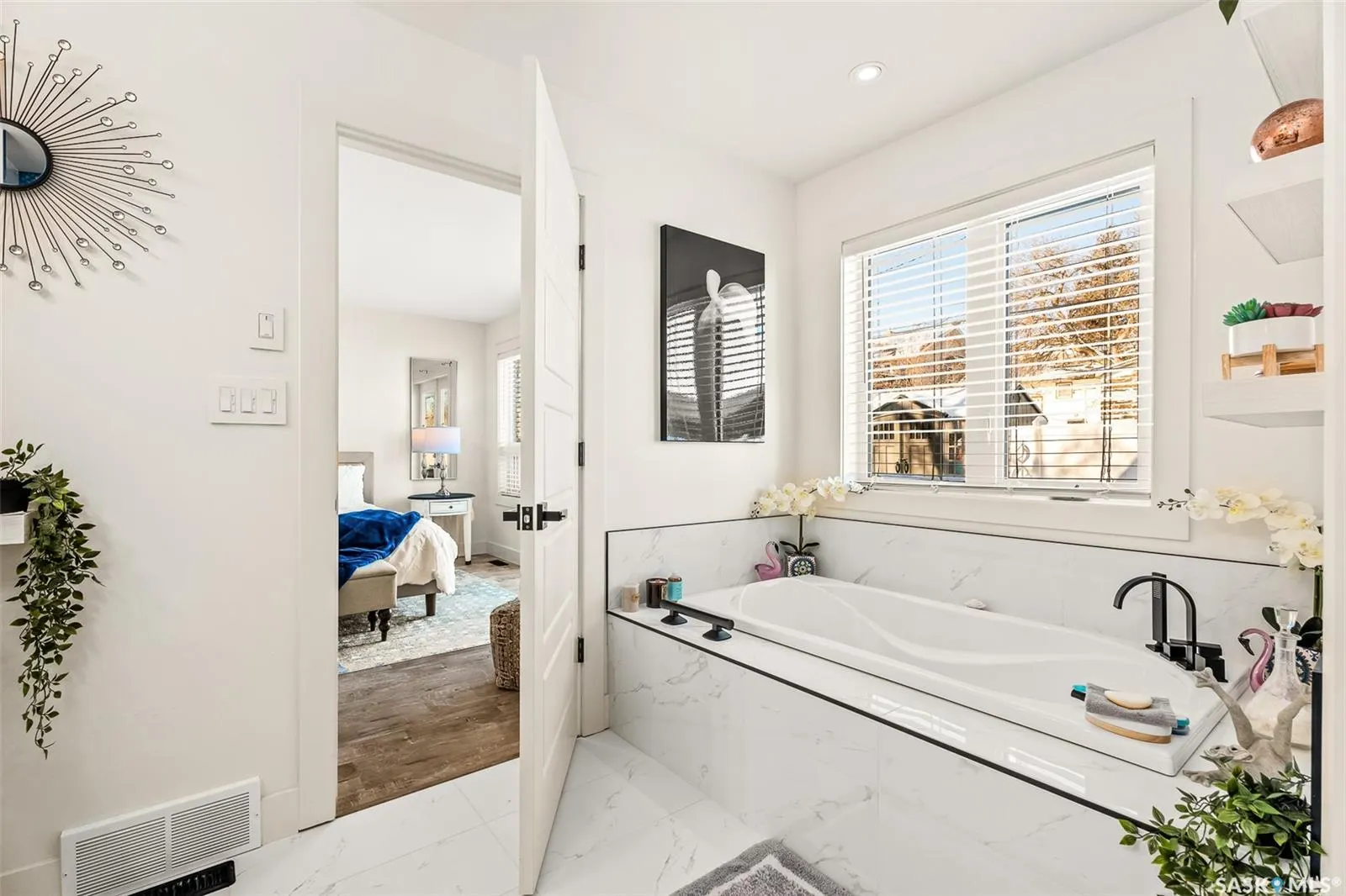 1130 Stadacona STREET W